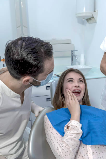 Best Urgent Tooth Repair  in Hill City, KS